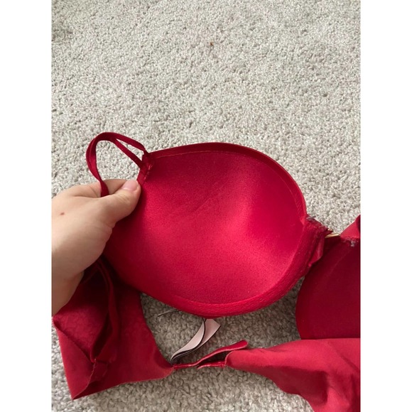 🌹34C Victoria Secret VS Push-Up Padded Adjustable Straps Bra Red Gold Hardware🌹 - Picture 5 of 5
